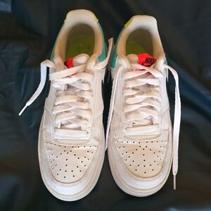 Nike Shoes Women's Size 8